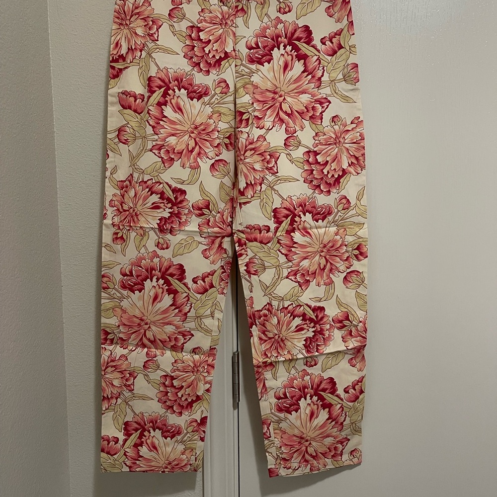 The Limited Vintage Floral Stretch Pants - Pink and Cream NWT size 4